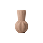 Ripple Vase: a wave-like vase crafted entirely from paper paste, ideal for dry flowers or as a standalone decorative piece.